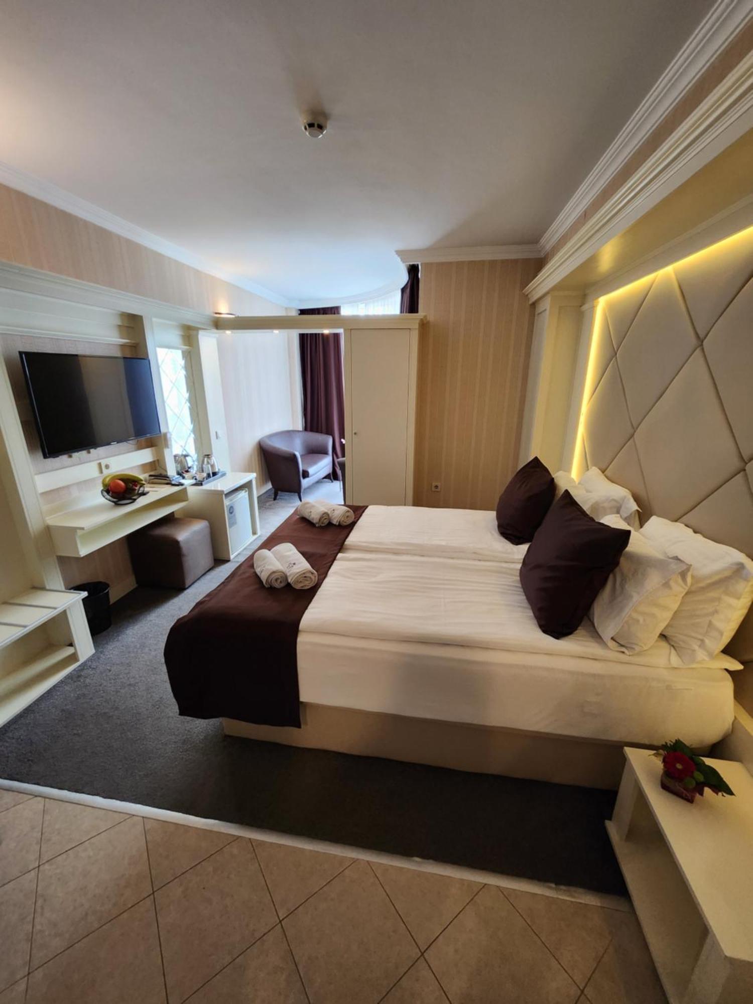 Park Hotel