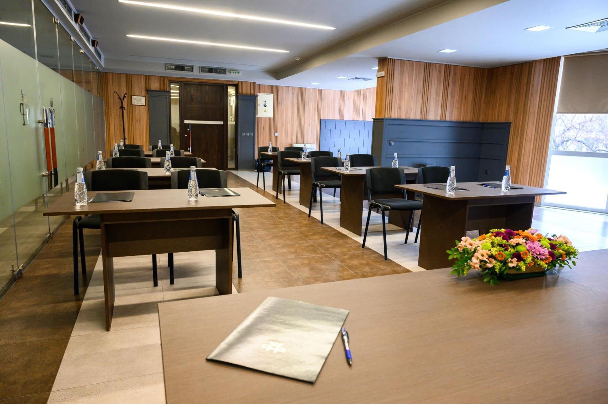 Park Hotel 3*